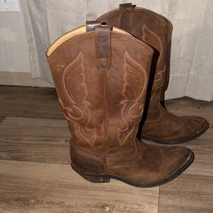 Shyanne Leather Cowboy Boots